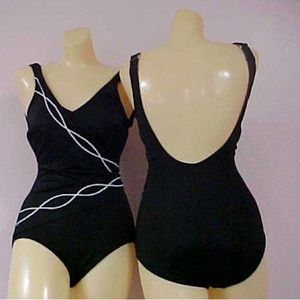 10 C cup 34 black surplice white Roxanne E2574